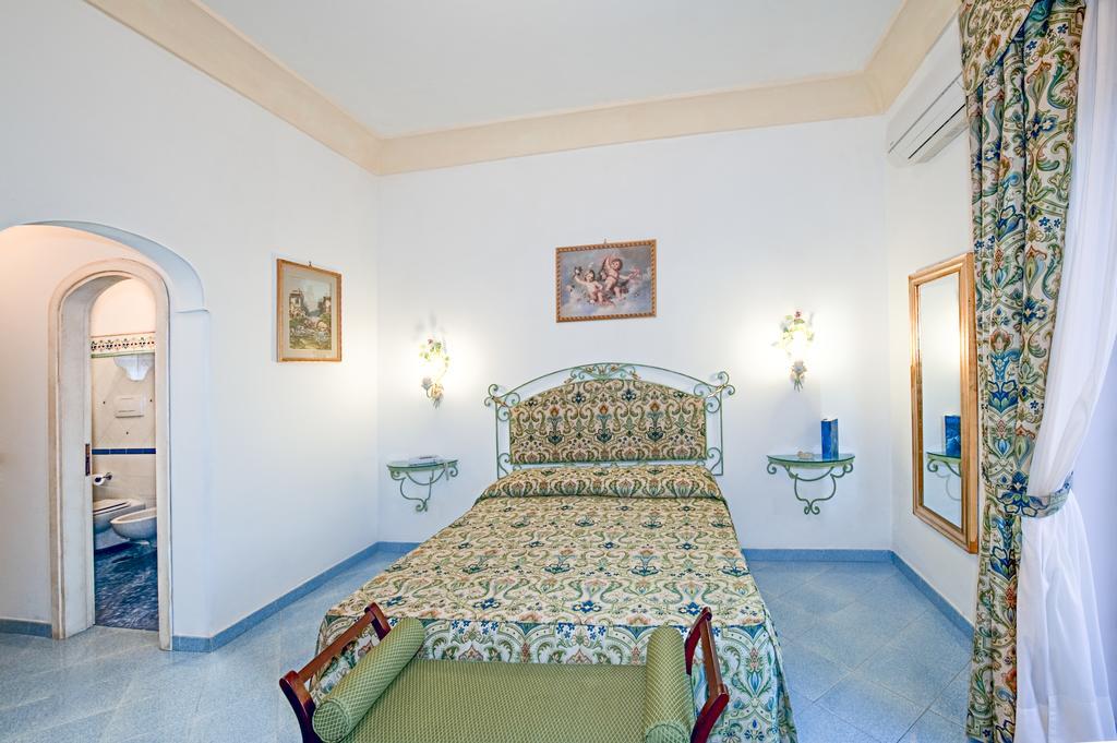 פוזיטנו Hotel Royal Prisco חדר תמונה